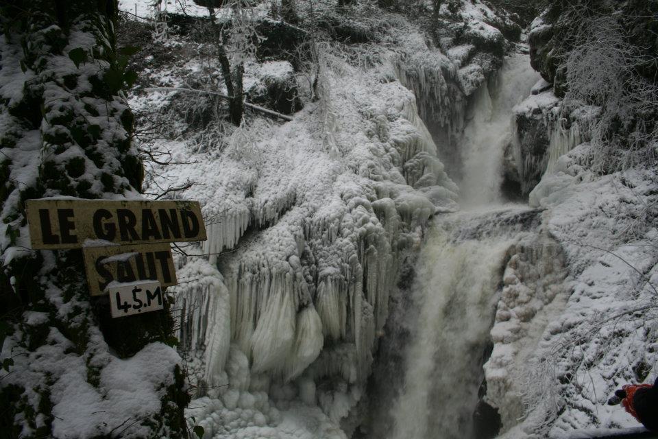 L'Hostellerie De La Vallee Gimel-les-Cascades Экстерьер фото
